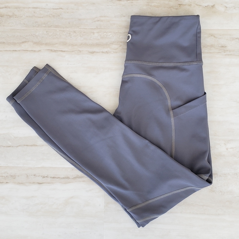 Curves n Combatboots 7/8 Leggings